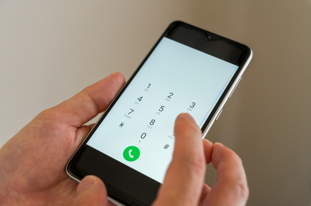 アンドロイドでネットは繋がるのに電話できない原因と対処法